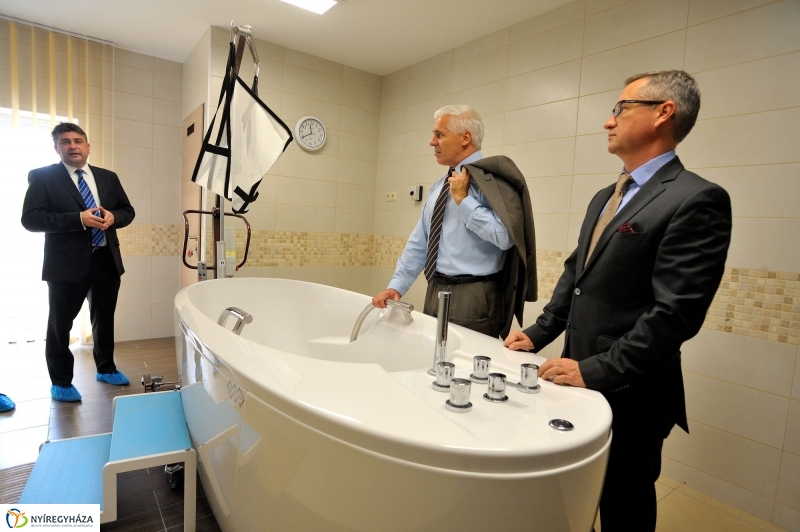 Bejárás a Gyógyászati Részlegben