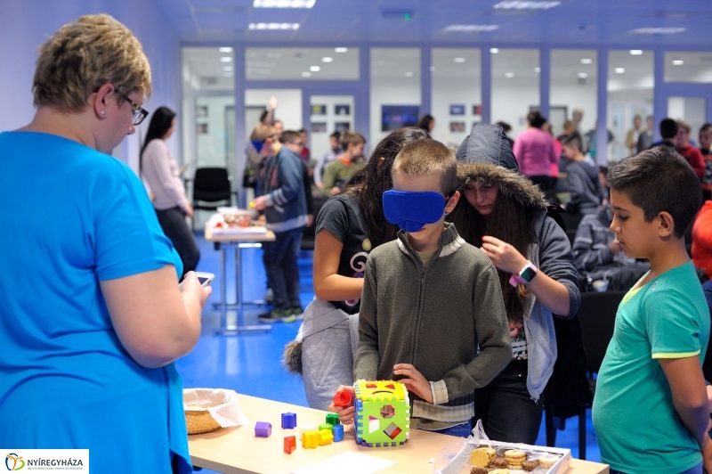 Október a Látás Hónapja