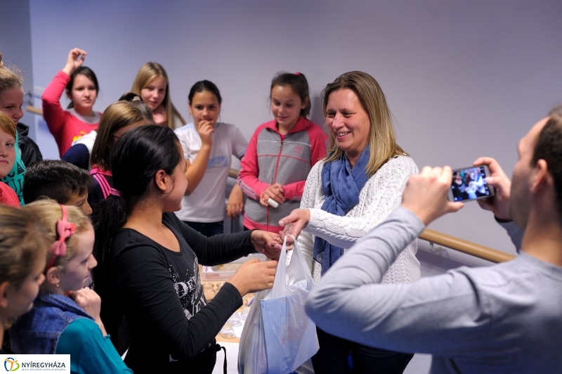 Október a Látás Hónapja