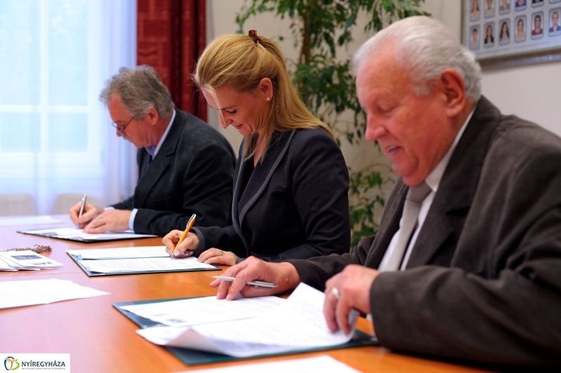 Együttműködési megállapodás az Egészségügyi Főiskolán