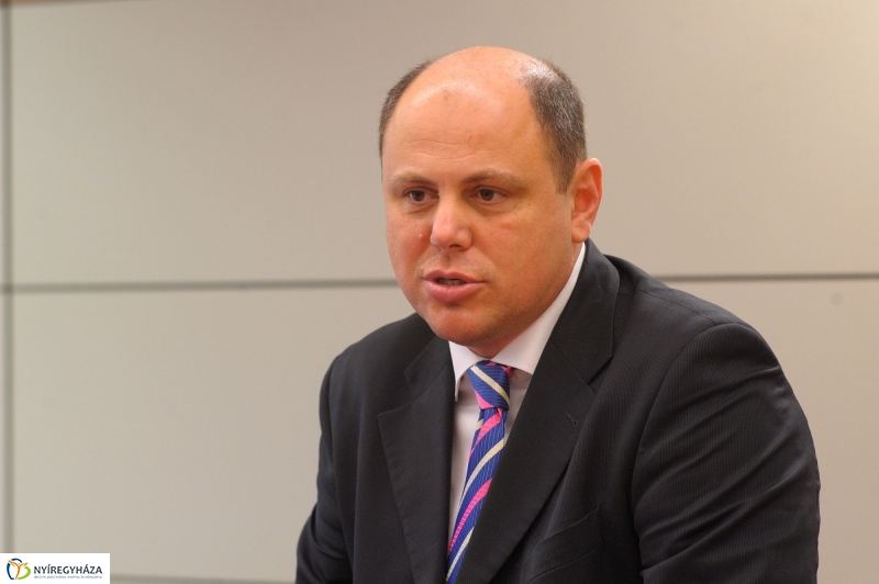 Az NYF és a kórház együttműködése