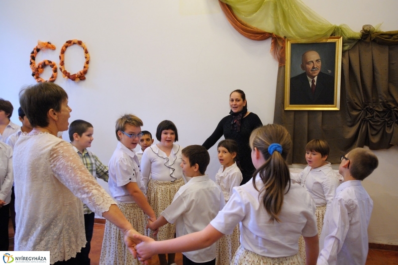 60 éves évforduló a Bárczi iskolában