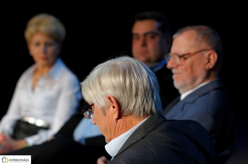 Thália papja Bárány Frigyes