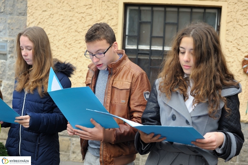 Október 22-i koszorúzások