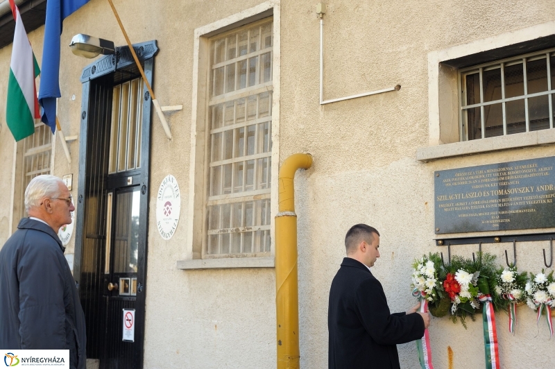 Október 22-i koszorúzások