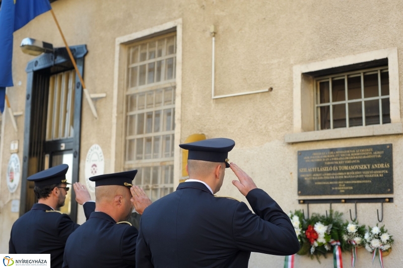 Október 22-i koszorúzások