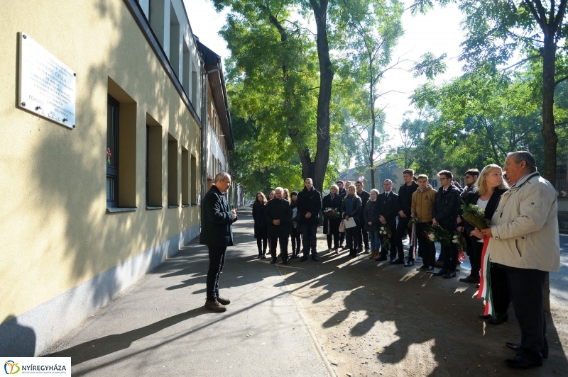 Október 22-i koszorúzások