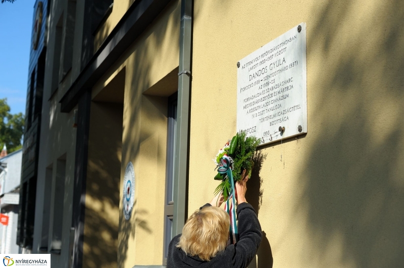 Október 22-i koszorúzások