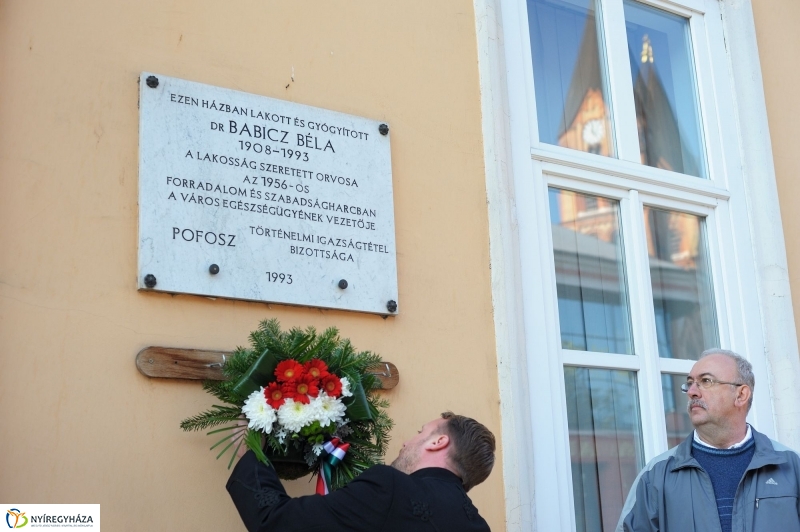 Október 22-i koszorúzások