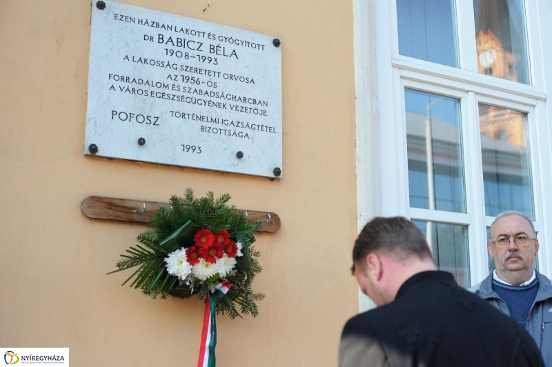 Október 22-i koszorúzások