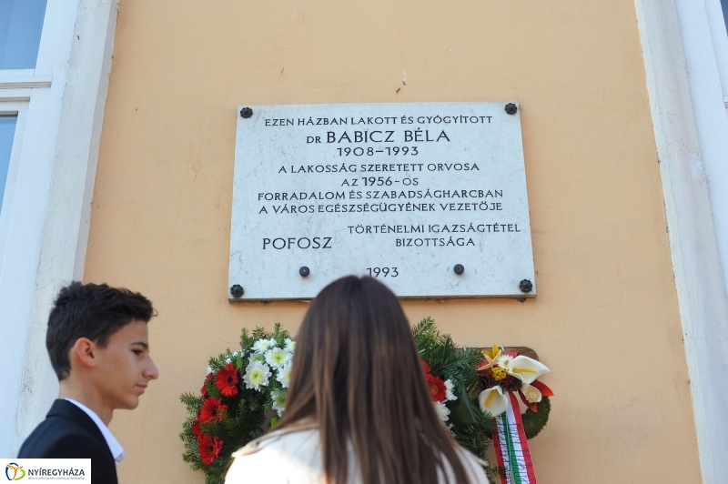 Október 22-i koszorúzások