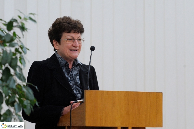 Ünnepi megemlékezés a Szent Imre Gimnáziumban