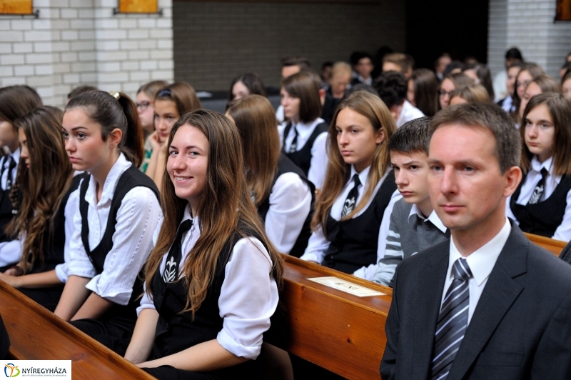 Ünnepi megemlékezés a Szent Imre Gimnáziumban