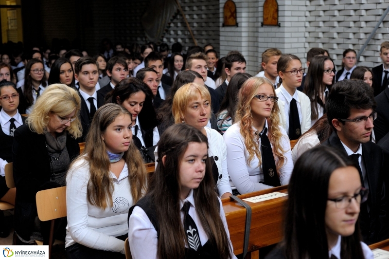 Ünnepi megemlékezés a Szent Imre Gimnáziumban