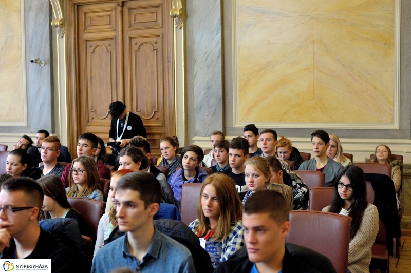 Diáktalálkozó a Városházán