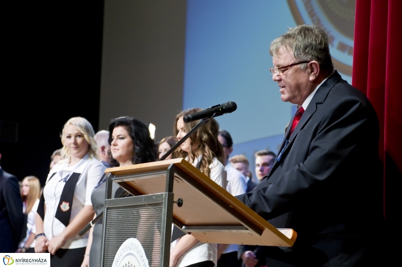 Szalagavató a Széchenyi Szakközépiskolában