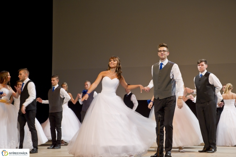 Szalagavató a Széchenyi Szakközépiskolában