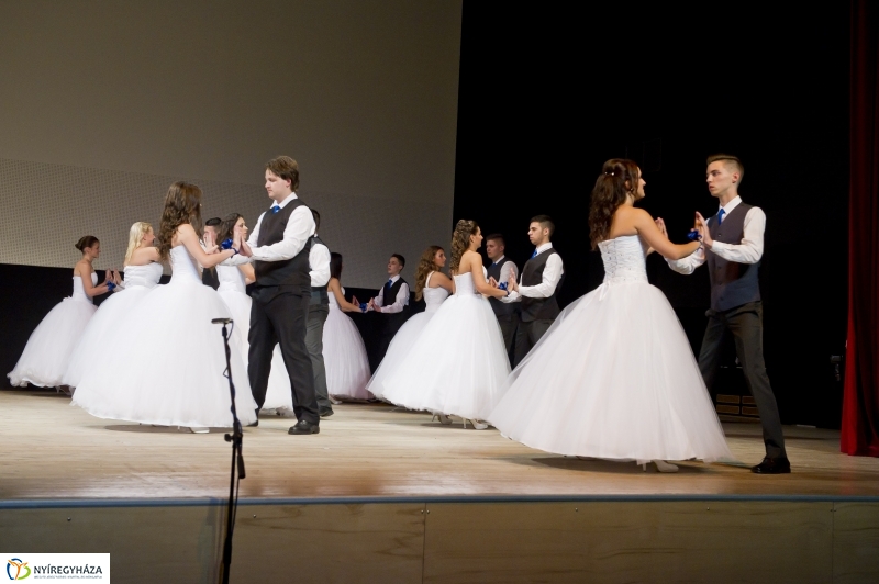 Szalagavató a Széchenyi Szakközépiskolában