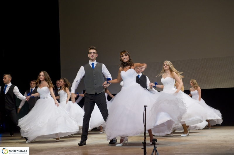 Szalagavató a Széchenyi Szakközépiskolában