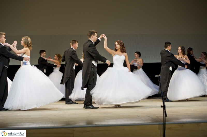 Szalagavató a Széchenyi Szakközépiskolában