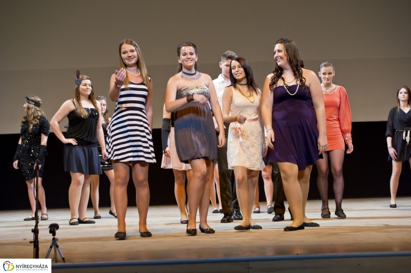 Szalagavató a Széchenyi Szakközépiskolában