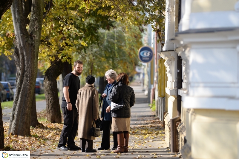 Belvárosi séta az őszi napsütésben