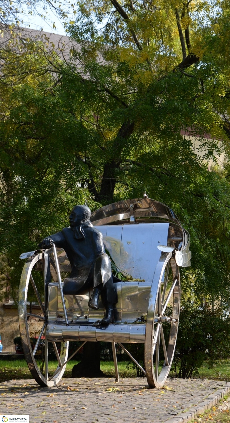 Belvárosi séta az őszi napsütésben