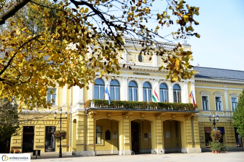 Belvárosi séta az őszi napsütésben