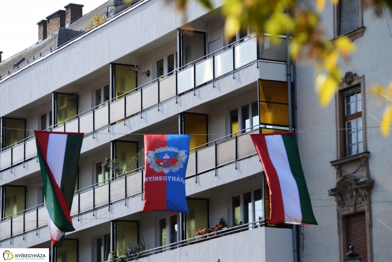 Belvárosi séta az őszi napsütésben