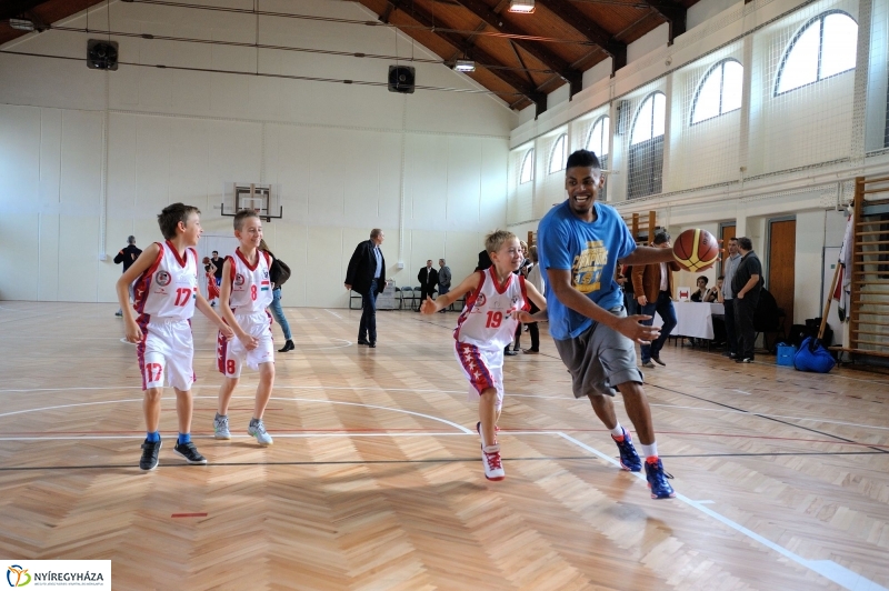 Tornacsarnok átadás a Westsik Szakközépiskolában