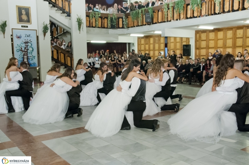 A Zay Anna Informatikai, Egészségügyi Szakközépiskola szalagavatójából