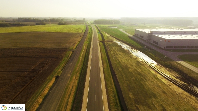 Nyugati elkerülő újabb útszakasszal bővült