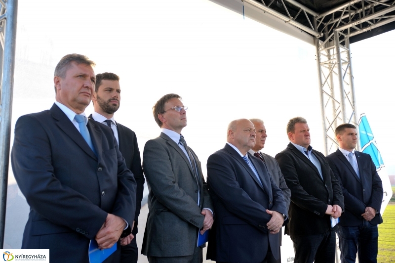 Nyugati elkerülő újabb útszakasszal bővült