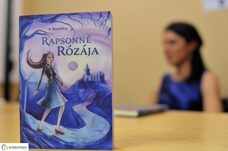 Rapsonné Rózája könyvbemutató