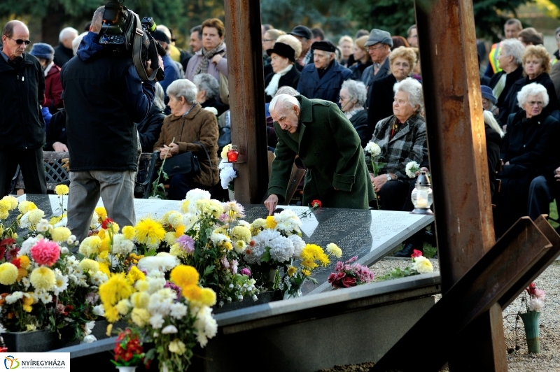 Az Elhurcoltak Emléknapja