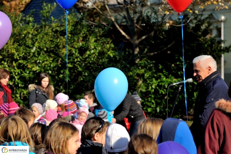 Benczúr téri játszótér átadása
