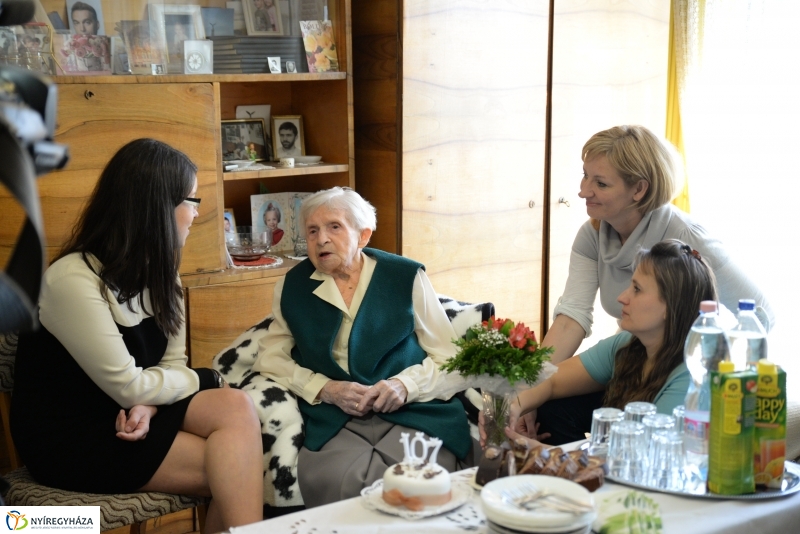 Kató néni 107 éves