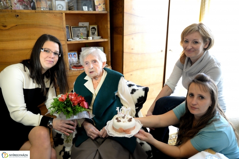 Kató néni 107 éves