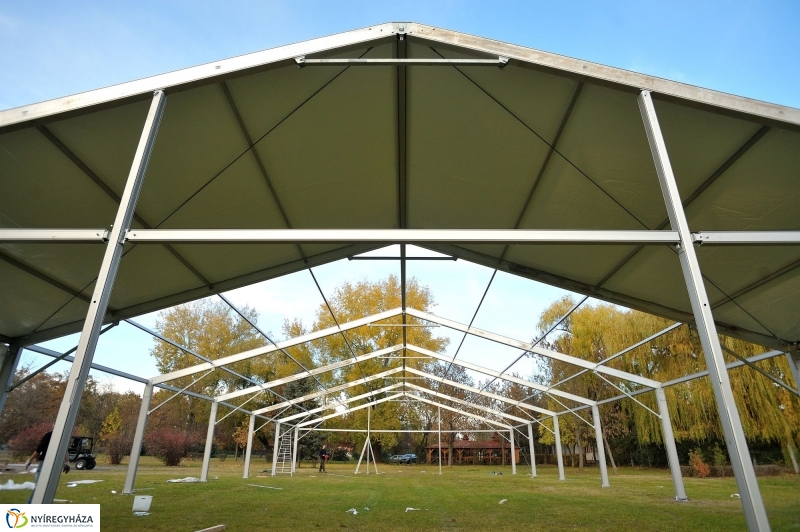 Tető alatt a Sóstó fejlesztése