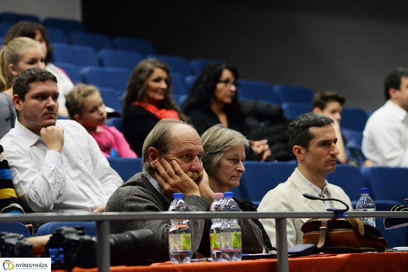 Ifjúsági néptánc fesztivál Nyíregyházán