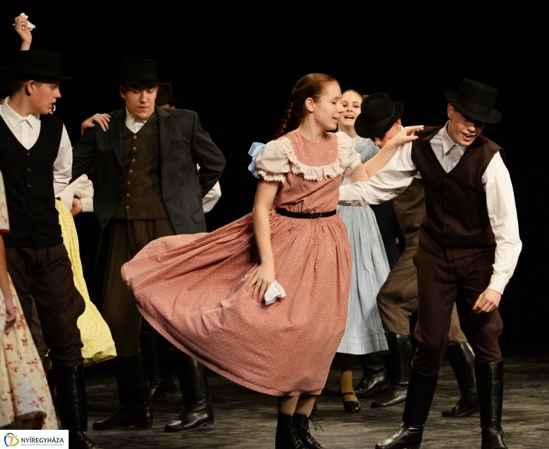 Ifjúsági néptánc fesztivál Nyíregyházán