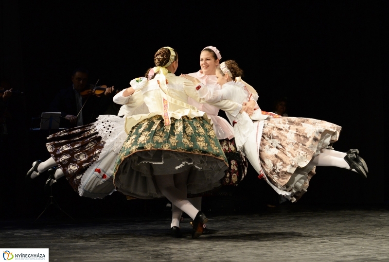 Ifjúsági néptánc fesztivál Nyíregyházán