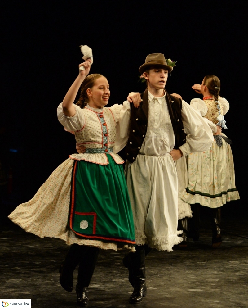 Ifjúsági néptánc fesztivál Nyíregyházán
