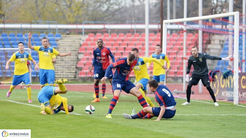 Spartacus-Kazincbarcika futball mérkőzés Nyíregyházán