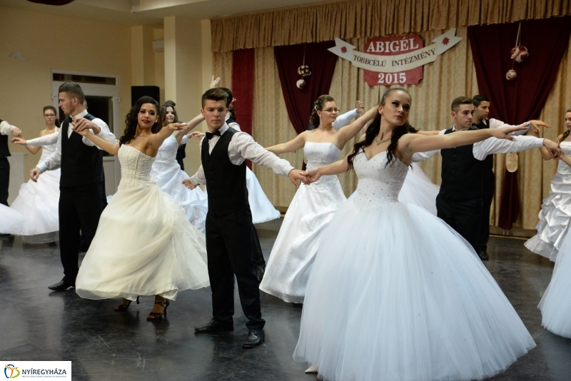 Az Abigél Többcélú Intézmény szalagavató műsora