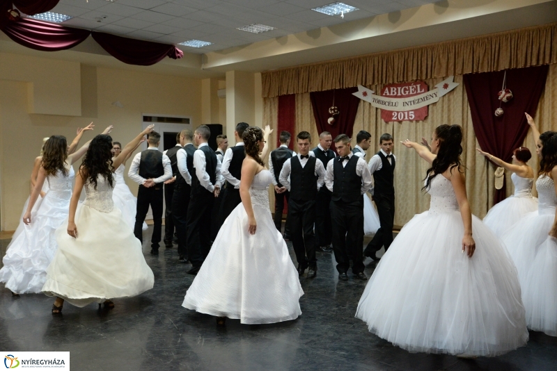 Az Abigél Többcélú Intézmény szalagavató műsora