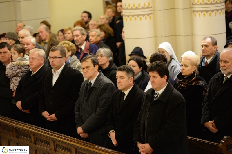 Székfoglaló szentmise a Magyarok Nagyasszonya Társszékesegyházban