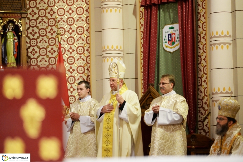 Székfoglaló szentmise a Magyarok Nagyasszonya Társszékesegyházban