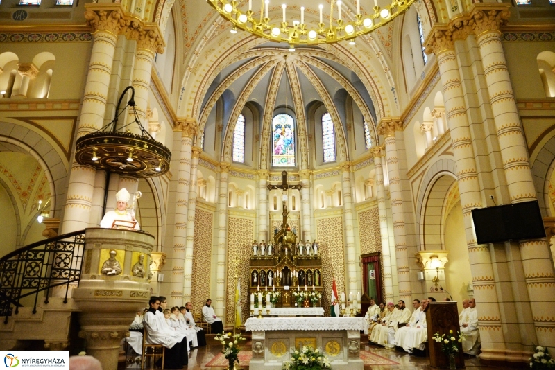 Székfoglaló szentmise a Magyarok Nagyasszonya Társszékesegyházban
