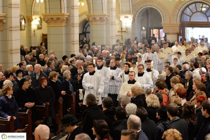 Székfoglaló szentmise a Magyarok Nagyasszonya Társszékesegyházban
